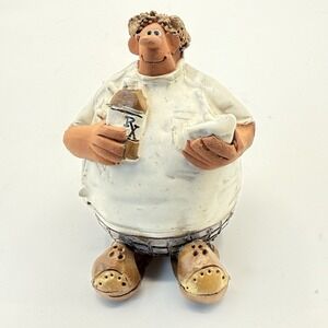 VTG Studio Art Pottery Pharmacist Figurine Sara Meadows 1988 Folk Art #13521